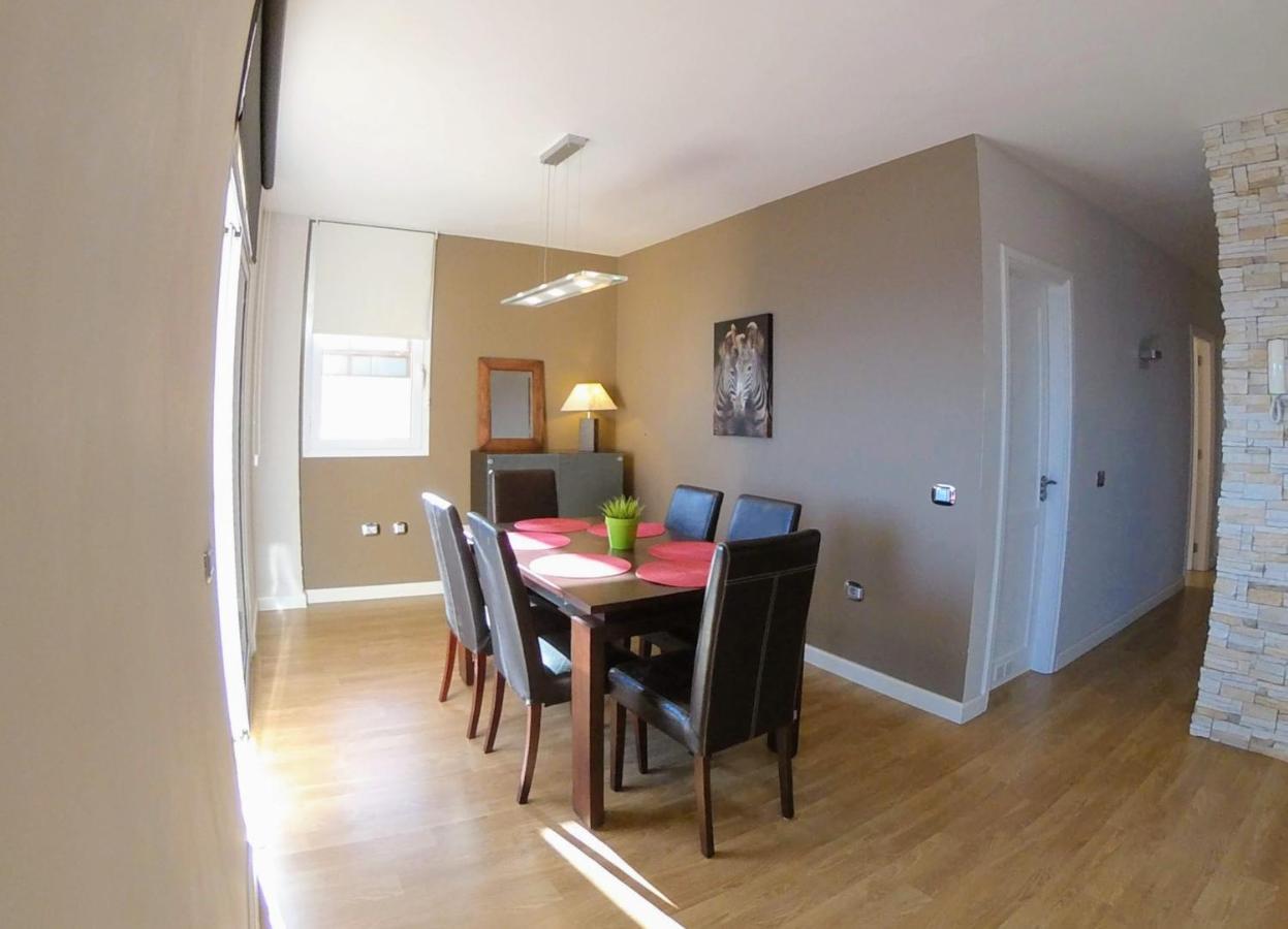 Facing The Ocean - Full Appt With 2 Double Bedroom Tabaiba المظهر الخارجي الصورة