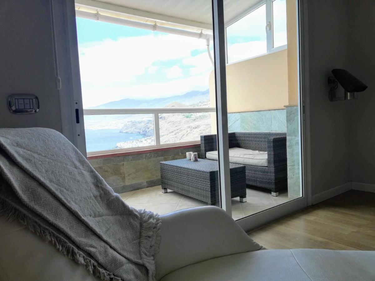 Facing The Ocean - Full Appt With 2 Double Bedroom Tabaiba المظهر الخارجي الصورة