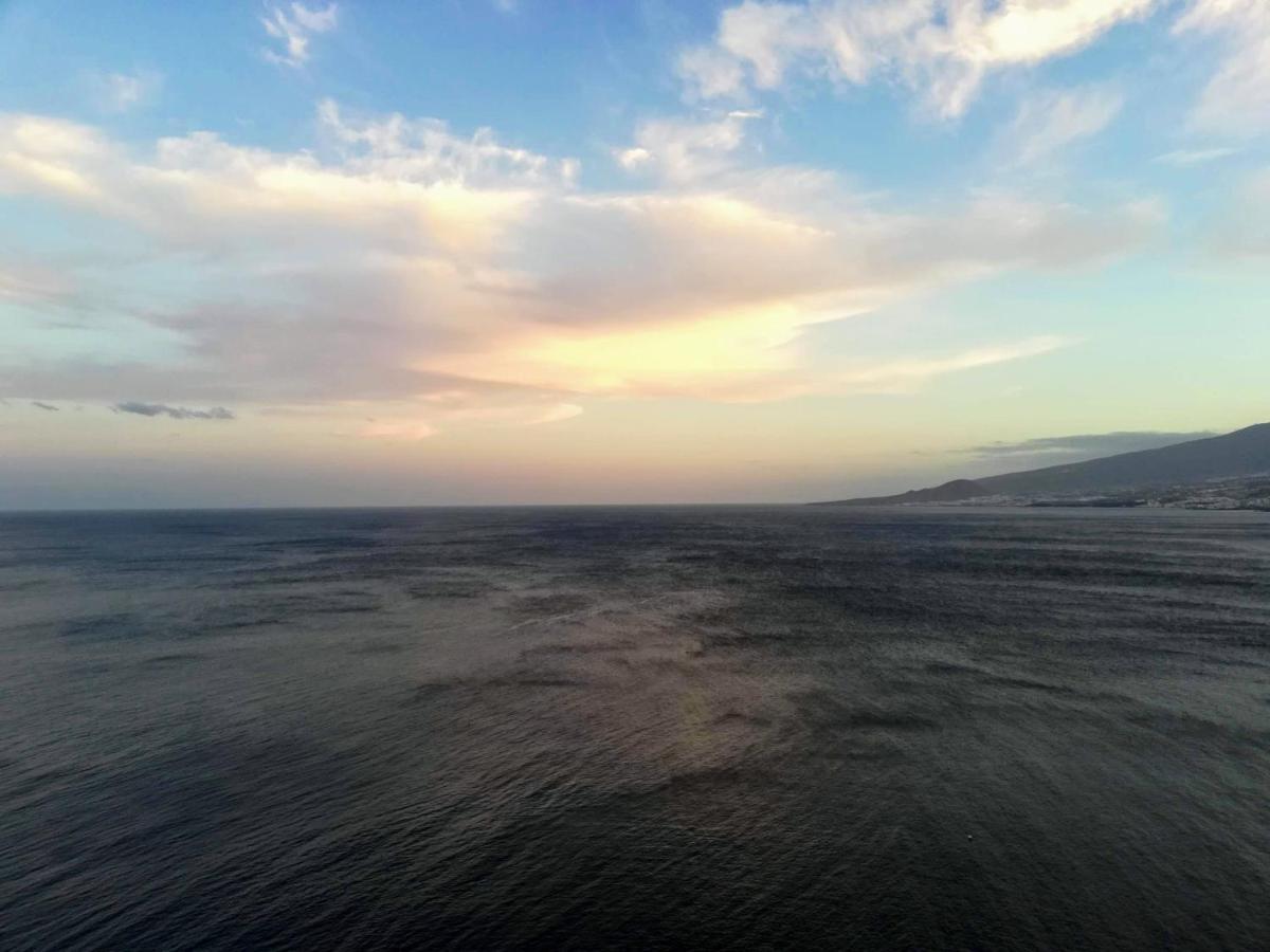 Facing The Ocean - Full Appt With 2 Double Bedroom Tabaiba المظهر الخارجي الصورة