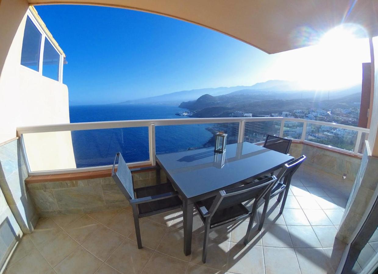 Facing The Ocean - Full Appt With 2 Double Bedroom Tabaiba المظهر الخارجي الصورة
