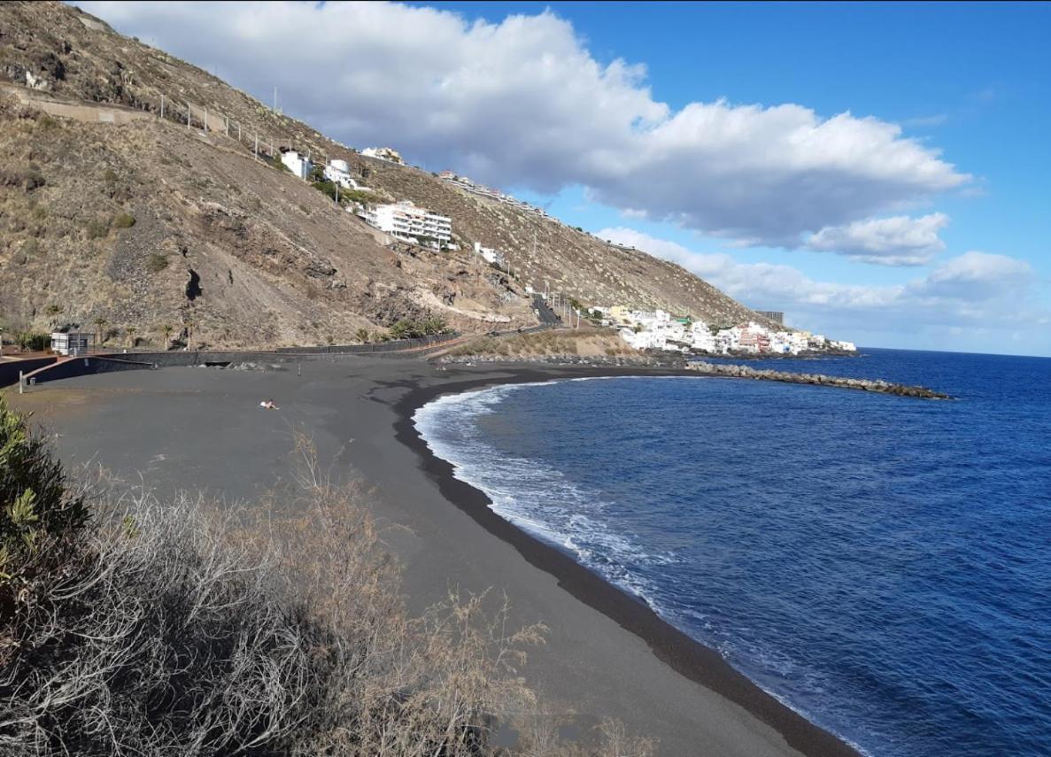 Facing The Ocean - Full Appt With 2 Double Bedroom Tabaiba المظهر الخارجي الصورة