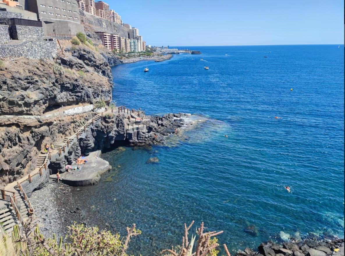 Facing The Ocean - Full Appt With 2 Double Bedroom Tabaiba المظهر الخارجي الصورة
